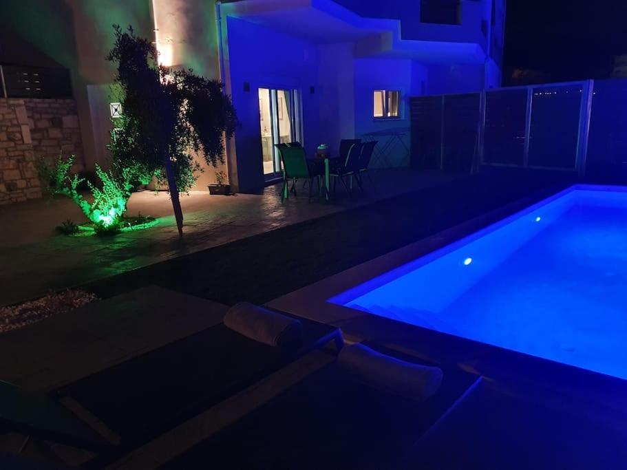 Villa Sheila With Private Pool Roumelí Extérieur photo