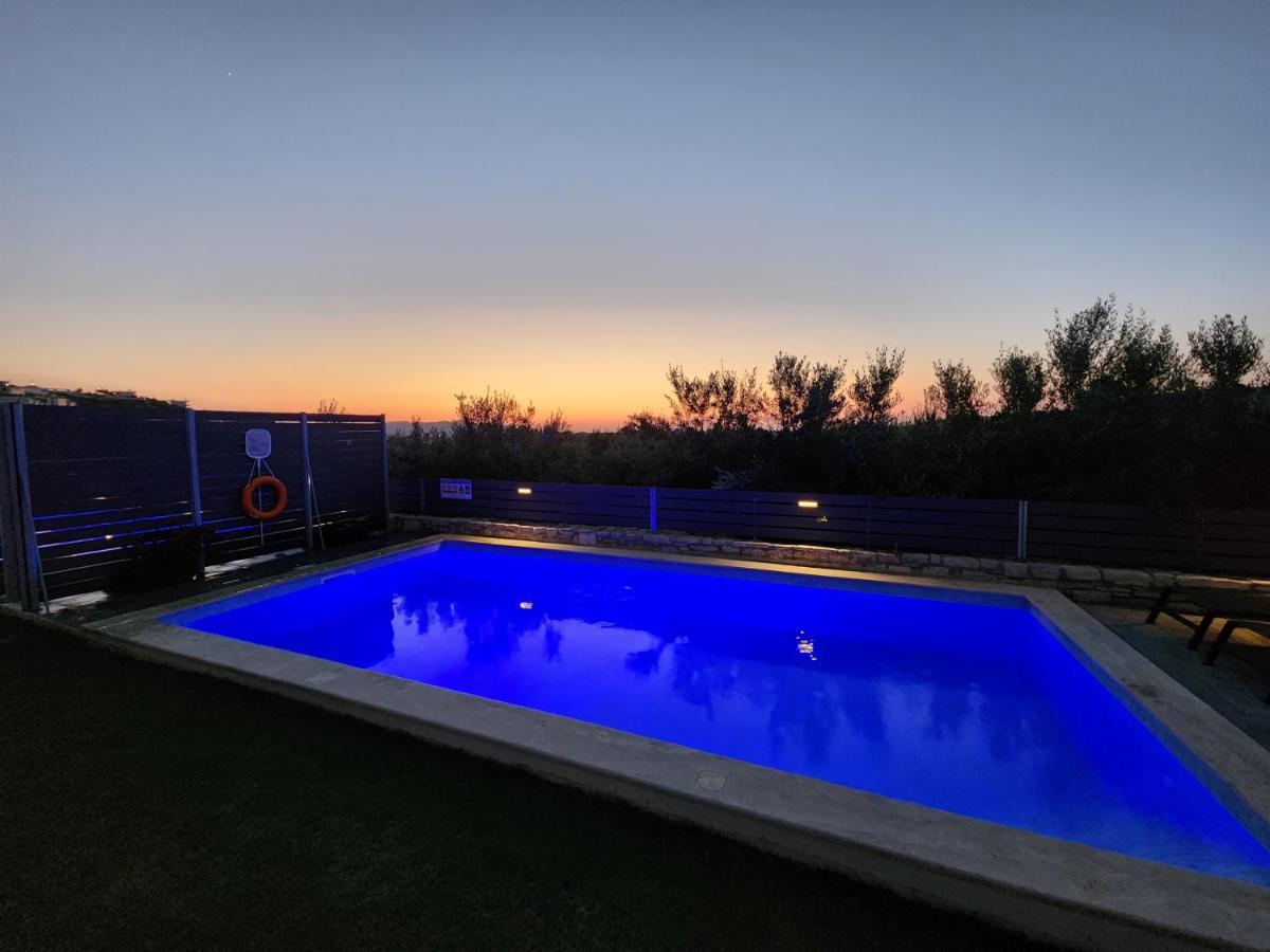 Villa Sheila With Private Pool Roumelí Extérieur photo
